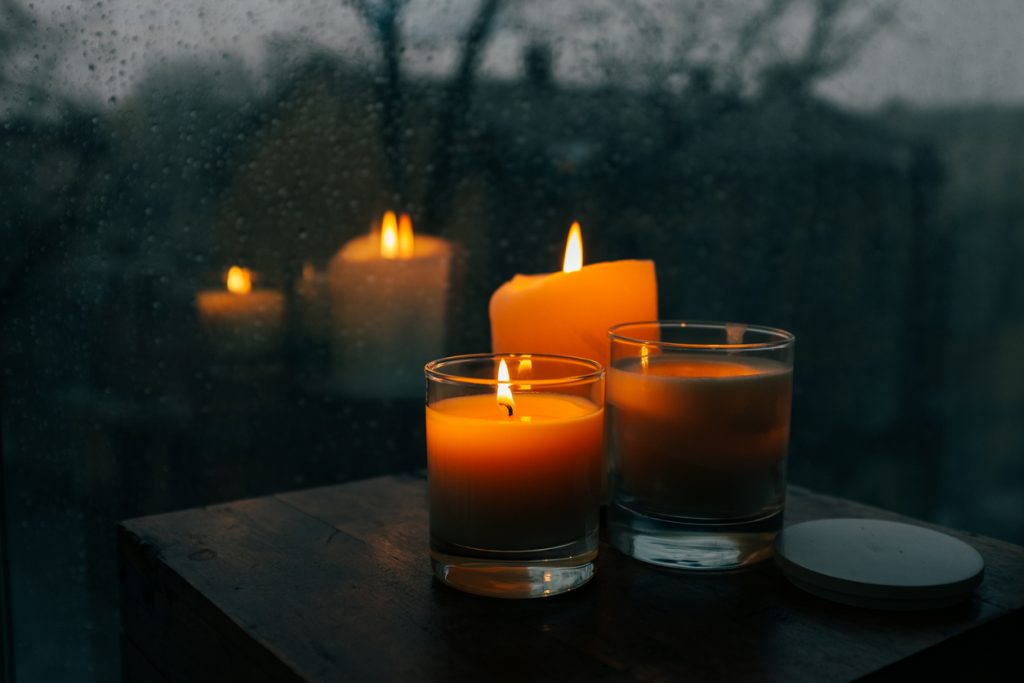 Burning candles in winter in your home